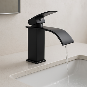 Rubinetto a Cascata in Acciaio Inox Cromato con Piletta Inclusa