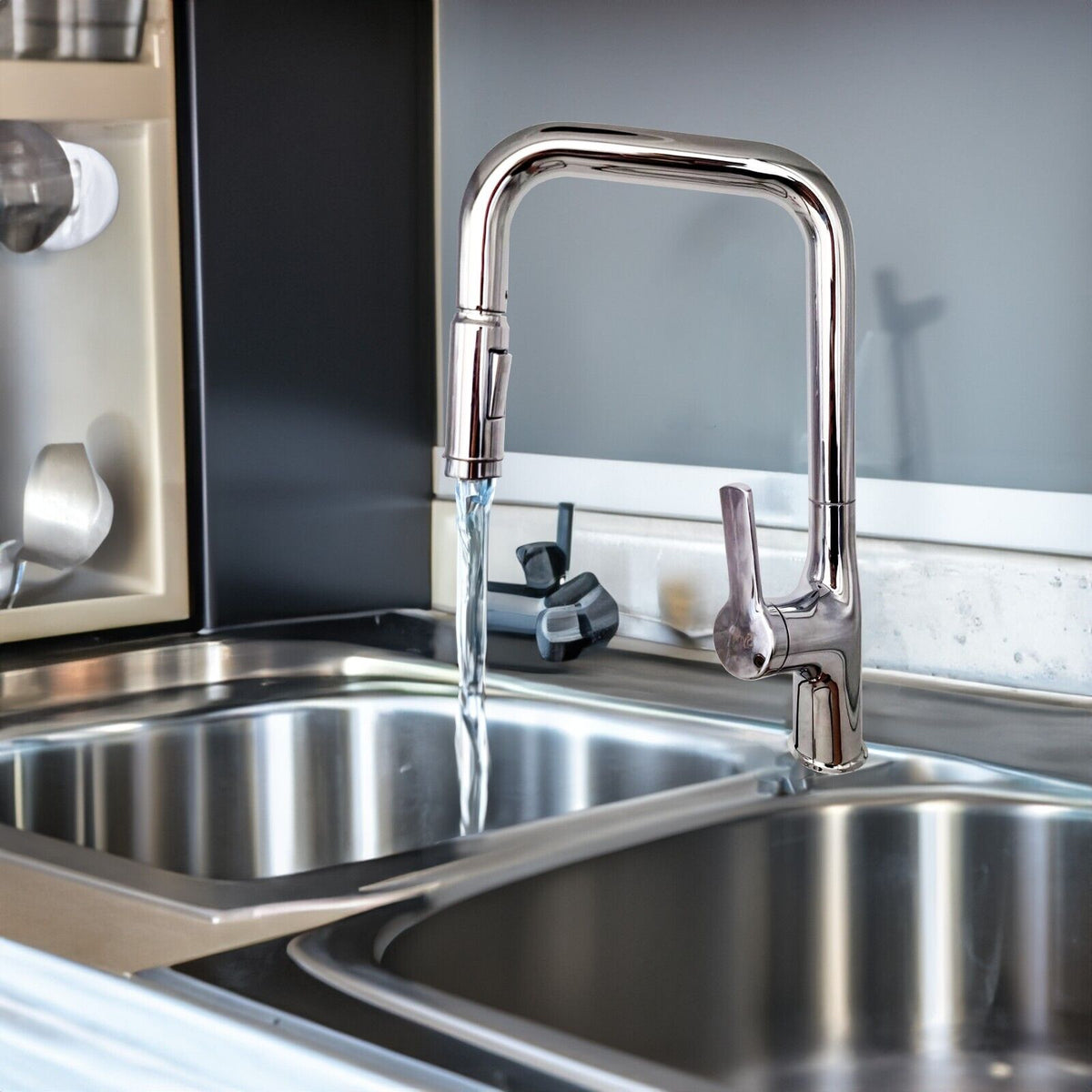Rubinetto Miscelatore Smart con Sensore e Tubo Estraibile